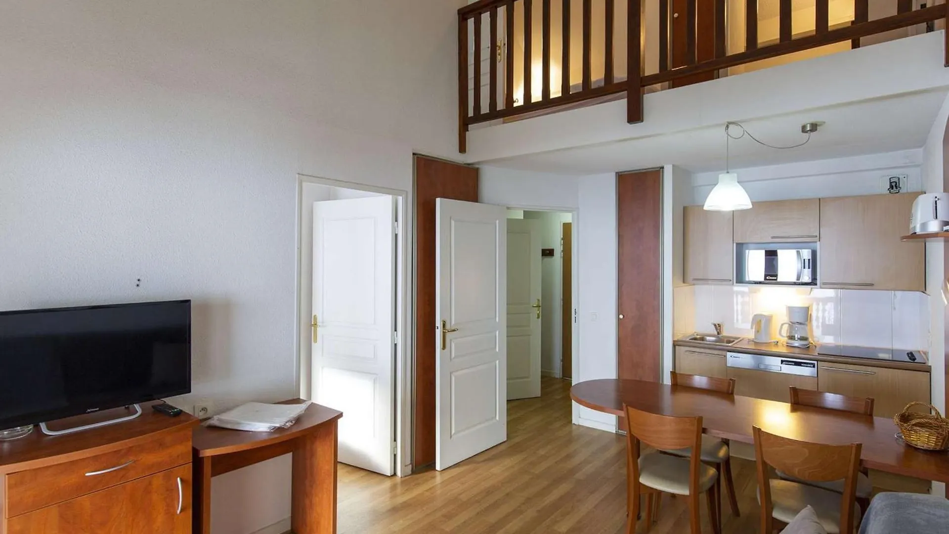 Charmant Duplex 7 Pers. Avec Terrasse Sud, Piscine, Et Fitness A La Mongie - Fr-1-404-294 Баньер-де-Бигор Апартаменты